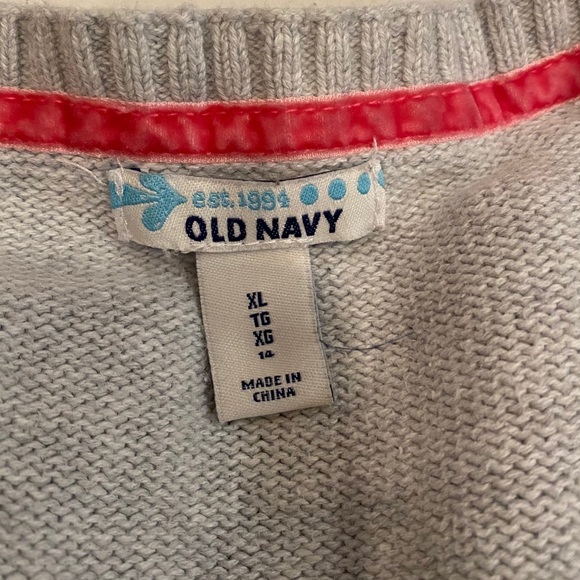 Old Navy Girls Kids Knit Sweater - Picture 3 of 3